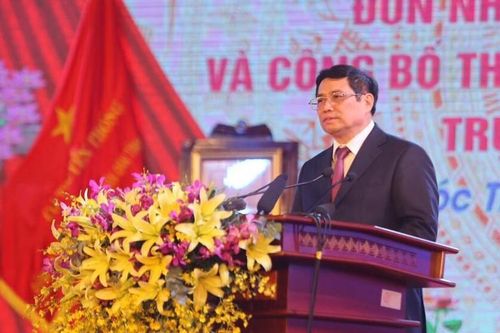 Thủ tướng đánh giá cao nỗ lực vượt lên chính mình để phát triển của Sóc Trăng