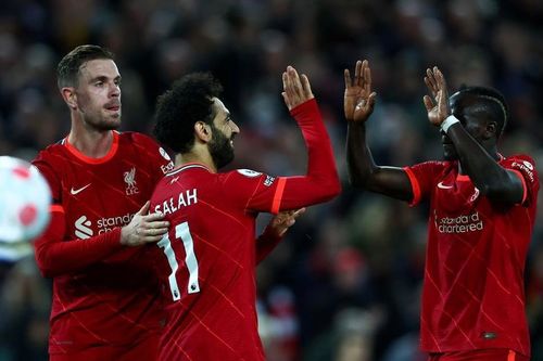 Liverpool chạm tay vào vé chung kết Champions League