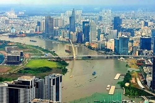 Ba năm TP.HCM chỉ thu hút được 5 nhân tài
