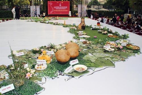 Bản đồ ẩm thực Việt Nam từ món ăn, đặc sản của 63 tỉnh, thành