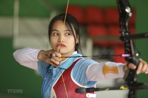 Đội tuyển bắn cung nỗ lực luyện tập, quyết tâm giành huy chương Vàng
