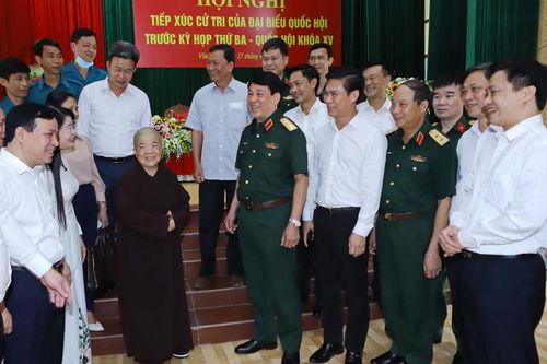 Lắng nghe tâm tư, nguyện vọng chính đáng của cử tri