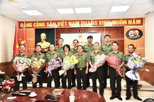Cục Truyền thông CAND công bố quyết định bổ nhiệm 7 Phó TBT, Phó Giám đốc