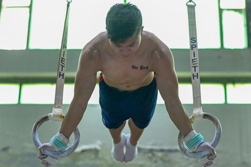 Tuyển thể dục dụng cụ nỗ lực tập luyện trước thềm SEA Games 31
