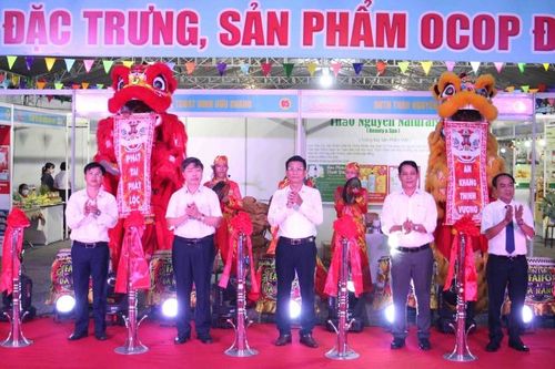 Quảng bá gần 100 sản phẩm OCOP, sản phẩm đặc trưng Đà Nẵng và Quảng Nam