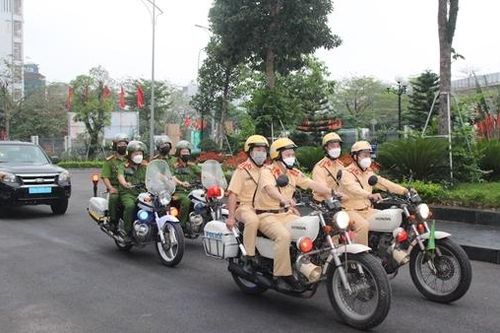 Phát động cao điểm bảo đảm TTATGT chào mừng Sea Games 31
