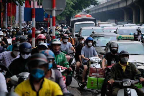 Lượng phương tiện tăng đột biến, Thanh tra Sở GTVT khẩn trương ứng phó