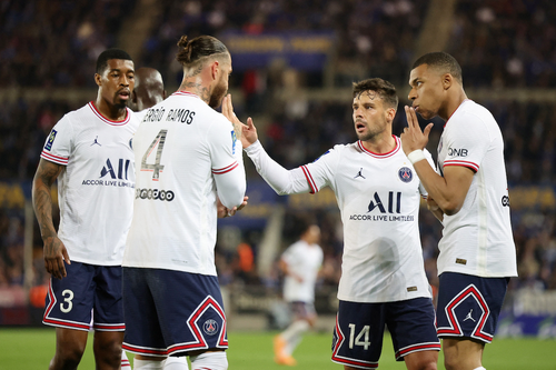 Mbappe tỏa sáng mang về trận hòa cho PSG