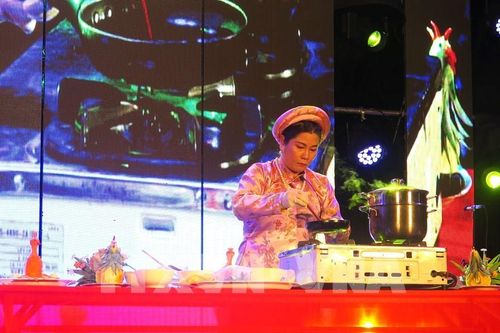 Đặc sắc Ngày hội 'Huế - Kinh đô ẩm thực'