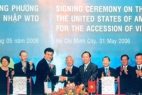 15 năm gia nhập WTO: Cú hích thay đổi cục diện