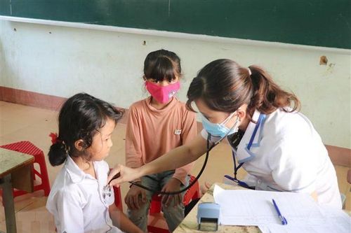 Không tiêm ngừa uốn ván, bạch hầu cùng đợt với vaccine phòng COVID-19
