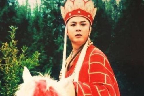Tây Du Ký chuyện chưa kể: 'Đường Tăng điển trai nhất màn ảnh' đóng vai Hòa Thượng chỉ sau 3 ngày kết hôn
