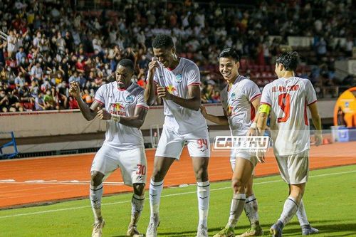 Thắng trận tại AFC Champions League, HAGL được thưởng 'nóng'