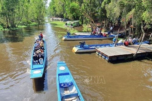 An Giang: Tập trung phát triển sản phẩm du lịch hướng đến thị trường khách nội địa