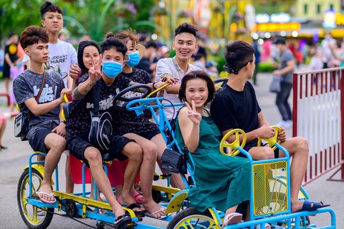 Quảng Ninh đón trên 340.000 lượt khách dịp 30/4-1/5