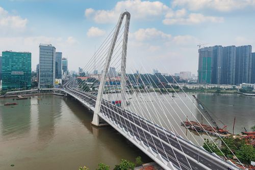 Vì sao cầu Thủ Thiêm 2 chưa có chiếu sáng mỹ thuật về đêm?
