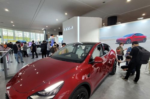 Đầu tư lớn vào pin xe điện
