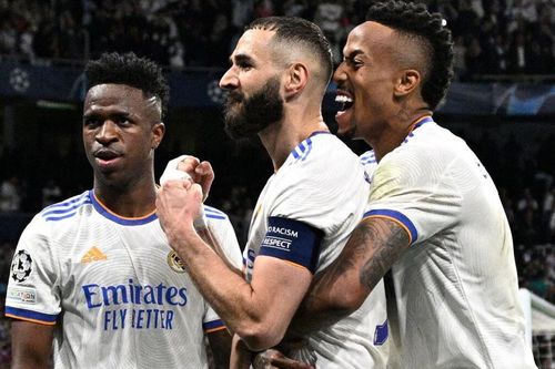Real ngược dòng kinh điển như MU khiến Man City ôm hận
