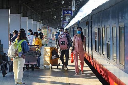 Đường sắt giảm giá vé tàu đến 30% trong dịp cao điểm hè 2022
