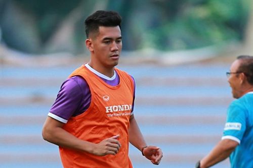Tiến Linh đá cặp cùng Văn Tùng trước U23 Indonesia