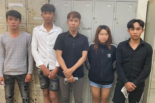 Mâu thuẫn trong quán nhậu, 1 người bị đâm tử vong