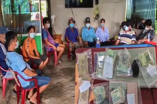 Bắt nhóm đá gà ăn tiền qua mạng, có đấu trường tại Campuchia