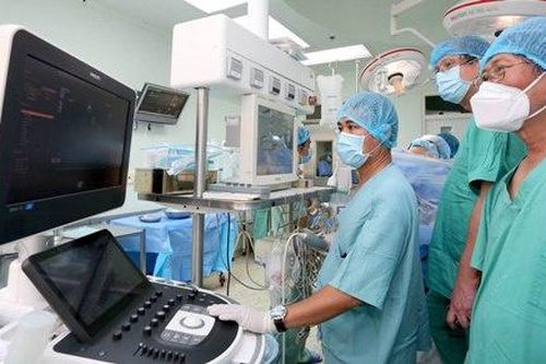 Ca ghép tim xác lập hai kỷ lục ở Việt Nam