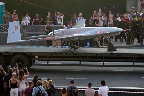 Ukraine tuyên bố phá hủy một tàu chiến khác của Nga