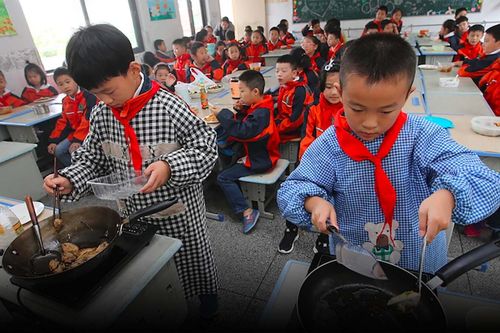 Kỹ năng sống tự lập được đưa vào chương trình Tiểu học tại Trung Quốc
