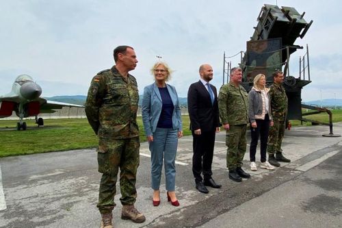Đức sẽ gửi 7 lựu pháo tốt nhất thế giới cho Ukraine