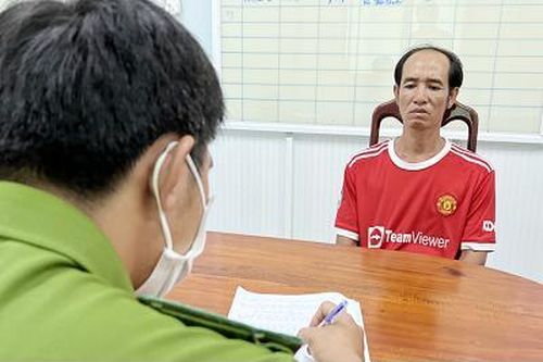 Trốn truy nã, bị bắt khi về thăm vợ