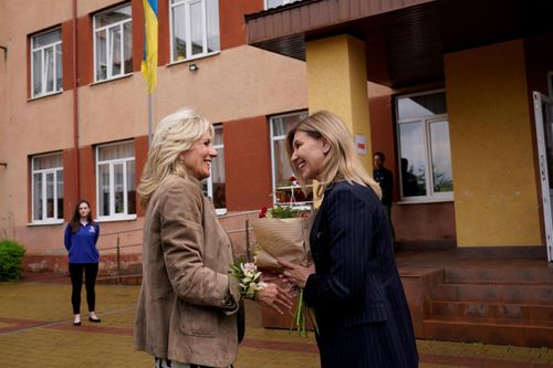 Bà Jill Biden bất ngờ đến Ukraine