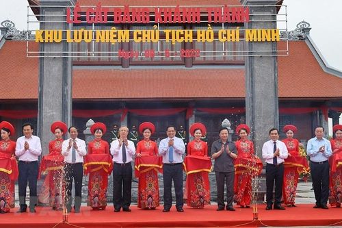 Thủ tướng dự Lễ khánh thành Khu lưu niệm Chủ tịch Hồ Chí Minh tại Thái Bình