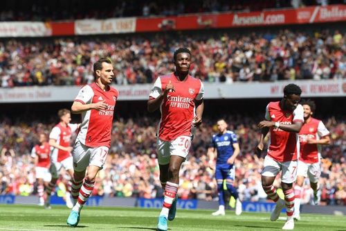 Premier League: Arsenal tranh chấp vị trí thứ 3 với Chelsea