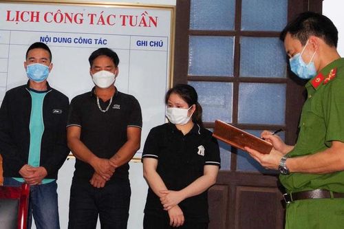 Hà Nam: Triệt phá đường dây tổ chức cá độ bóng đá hơn 10 tỷ đồng