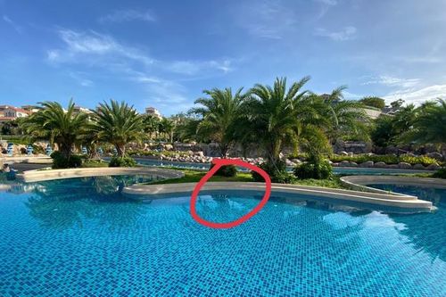 Công an giám định hiện trường vụ cháu bé người Nhật tử vong tại hồ bơi khu resort