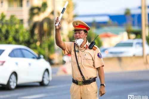 Hà Nội: Kiểm tra xe 3 bánh, xe tự chế gây mất an toàn