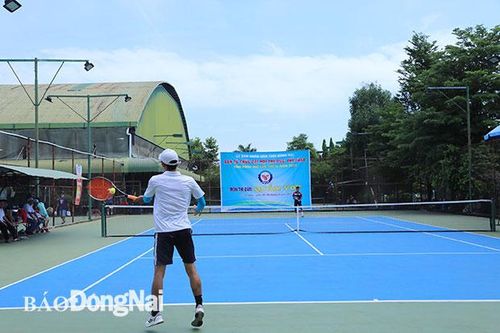 Khởi tranh giải vô địch quần vợt Đại hội TDTT tỉnh lần IX