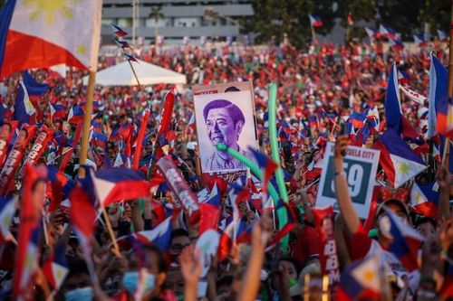 Bầu cử Tổng thống Philippines: Ông Marcos thắng lớn