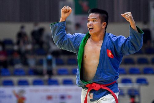Khoảnh khắc trong ngày 'mưa vàng' của kurash Việt Nam ở SEA Games