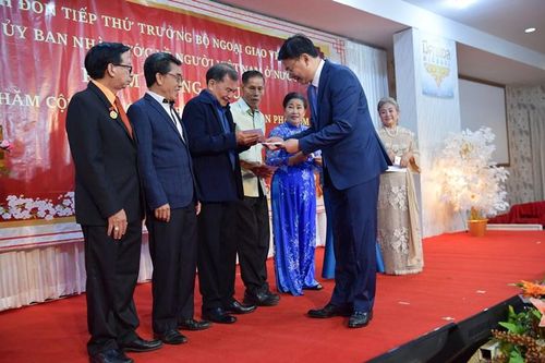 Tri ân những đóng góp của kiều bào Thái Lan với đất nước