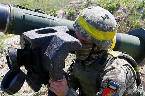 Mỹ nêu ưu tiên trong xung đột Nga-Ukraine, mất bao lâu để 'hồi' lại số tên lửa đã cấp cho Kiev?