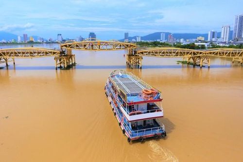 Đà Nẵng nâng, hạ nhịp cầu Nguyễn Văn Trỗi theo giờ phục vụ du lịch
