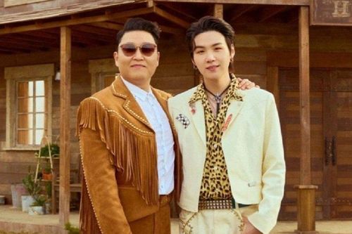 Chủ nhân hit 'Gangnam Style' trở lại BXH Billboard