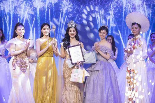 Nguyễn Thanh Hảo xuất sắc đăng quang Hoa khôi Tài Sắc Việt Nam 2022