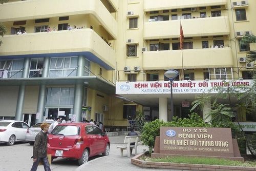 Bất thường đấu thầu thiết bị y tế tại Bệnh viện Bệnh Nhiệt đới Trung ương