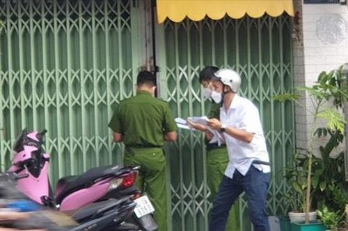 TP.HCM: Con trai sát hại mẹ và dì ruột xong đi bộ ra đường đứng