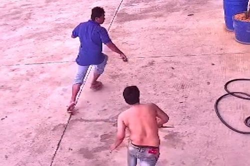 Nhân chứng kể phút nhân viên cây xăng ở TP.HCM bị đâm gục