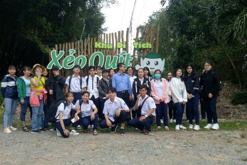 'Truyền lửa' tình yêu Lịch sử cho trò