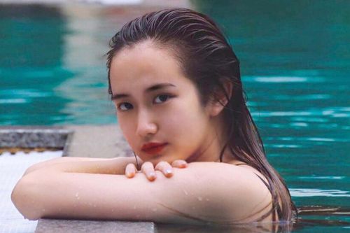 Con gái 21 tuổi của Lạc Đạt Hoa